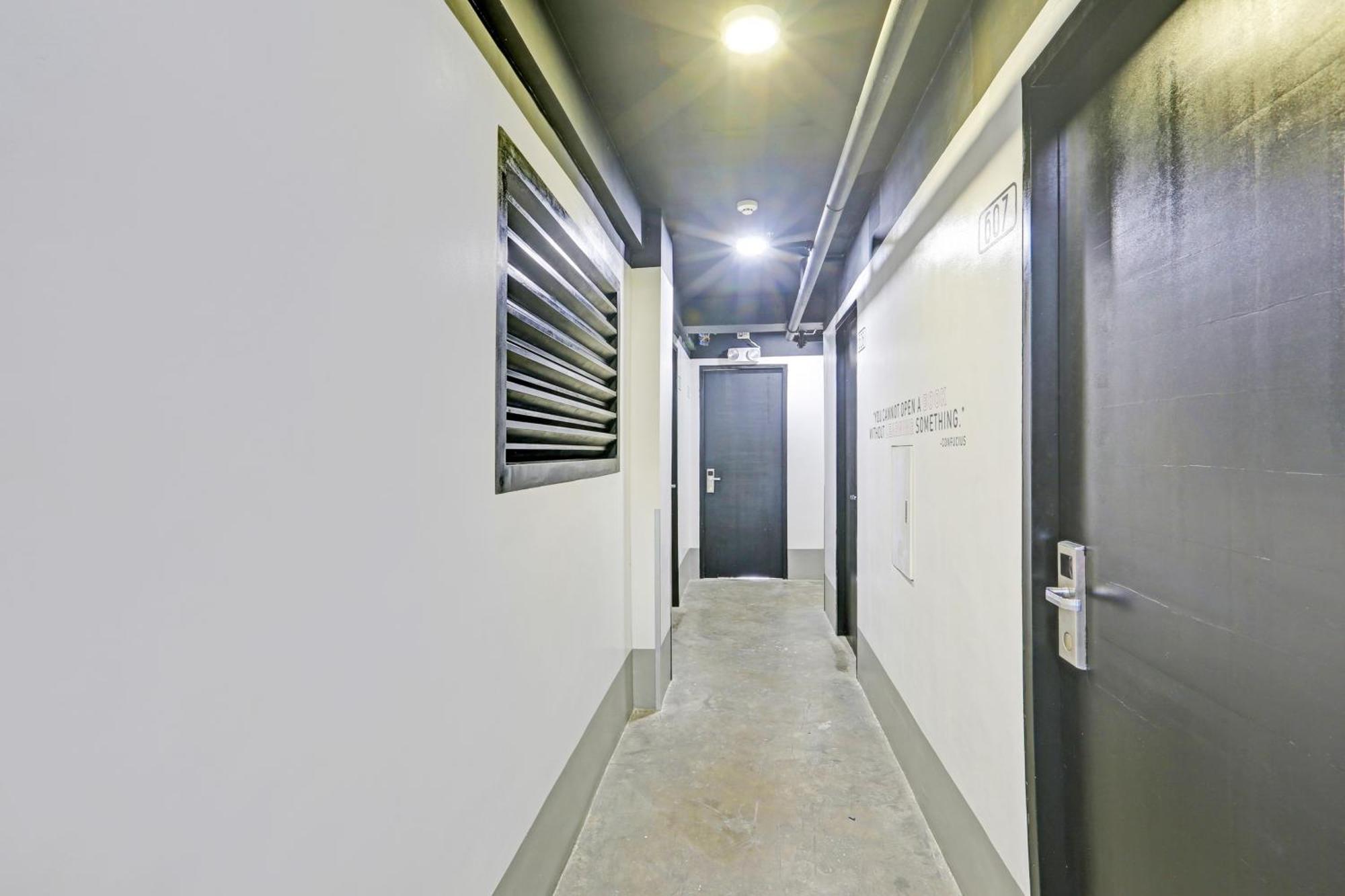 Spot On Hostel ,Taguig Manila Formerly Mytown Hongkong Exterior foto